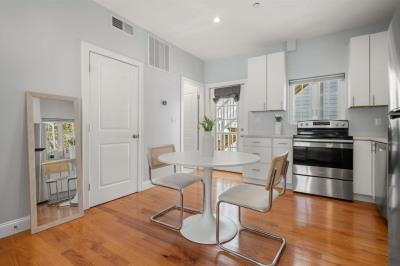 309 309-311 Sumner Street #2R 1
