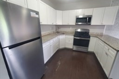 620 Dudley Street #4 1