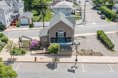619 Broadway 1