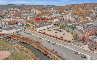 424-438 Main St 1