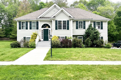 7 Fairway Dr 1