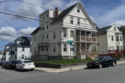 119 Woodland St #3 1