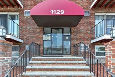 1129 North Shore Rd #2D 1