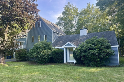 20 Meadow Brook Rd 1