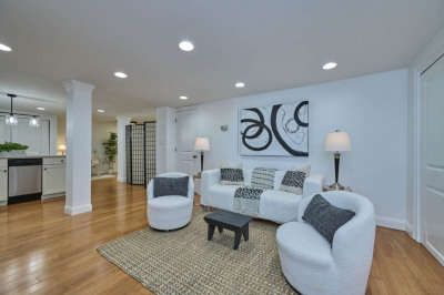 929 East Broadway #2 1