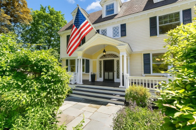 10 Eliot Road 1