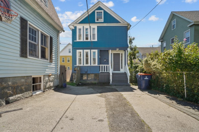 166 1/2 Grinnell St