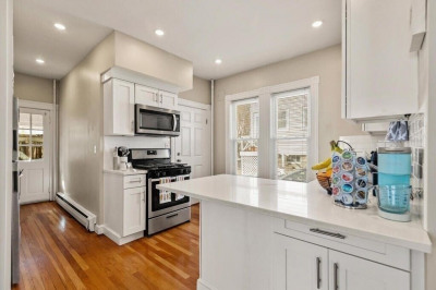 155 Spruce St. ##1 1