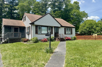 20 Birch St 1