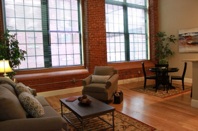 300 Canal Street #1-516 1