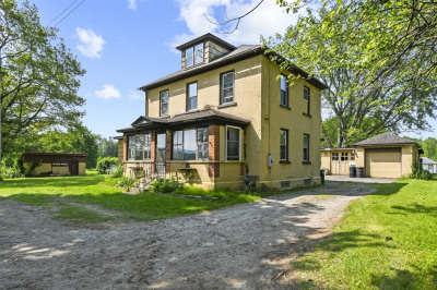 12 Boison St 1