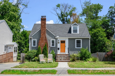 40 Lyman Rd 1