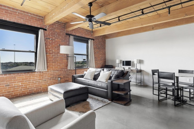 90 Wareham St #312 1