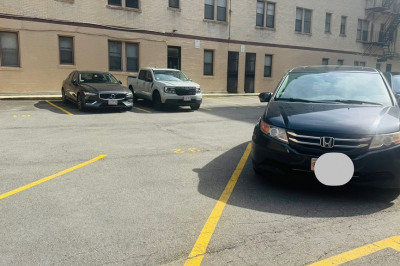 64 Charlesgate East #Parking#32 1