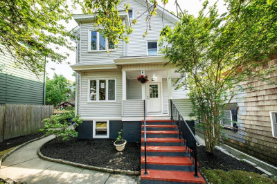121 Horton St 1