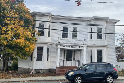 7-9 S Park Ave 1