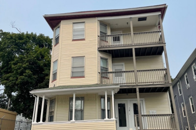 7 Wyman St 1