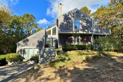32 Driftwood Ln
