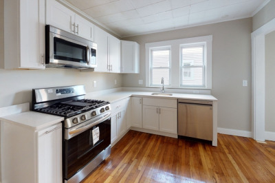 280 Mcgrath Highway #3 1