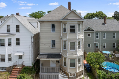 164 Richmond St 1
