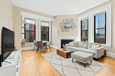 271 Dartmouth St #5C 1