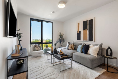 1525 Commonwealth Ave #421 1