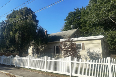 52 Harris St