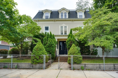 18 Summit Ave 1