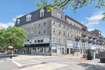 33 Commercial Wharf #32 1