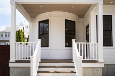 77 Thorndike Street #1 1