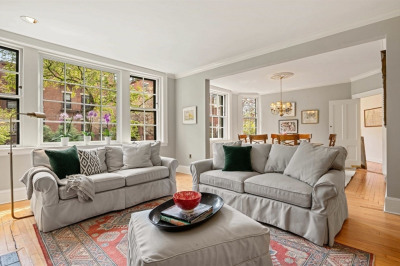 8 W Hill Pl #1 1