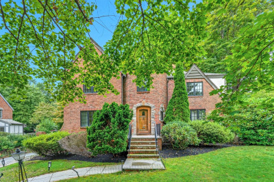 31 West Boulevard Rd 1