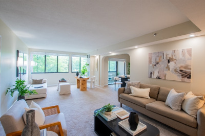 250 Hammond Pond Pkwy #306N 1