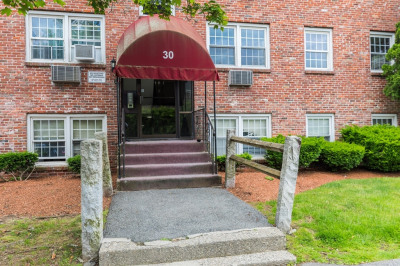 30 Danbury Dr #8 1