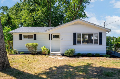 408 Tiffany St