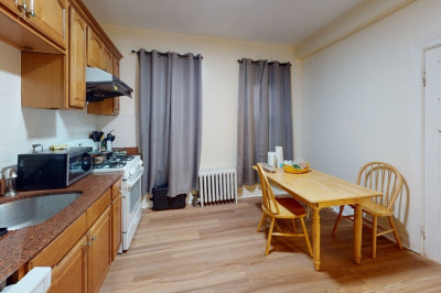 19 Newport St #2A 1