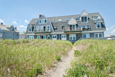 175 Beach Ave #3 1