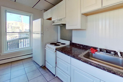 10 Marion St. #3 1