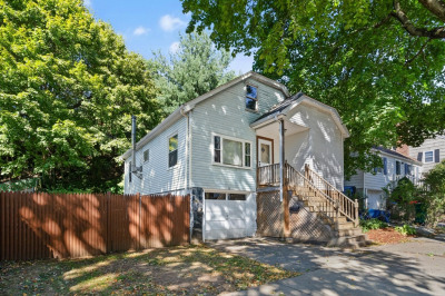 16 Moon Road