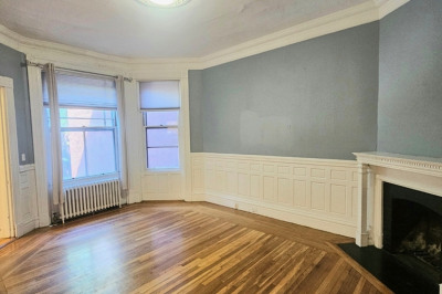 295 Newbury Street #5 1
