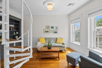 15 Grovenor Rd. #3 1