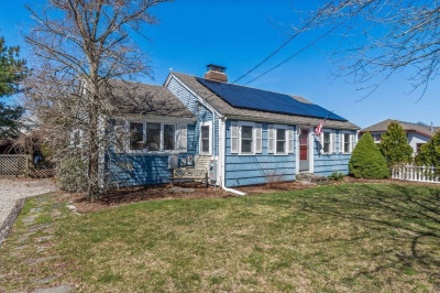 41 Edwards Ave 1