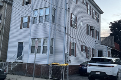 183 Thomas St 1