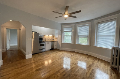 164 Strathmore Rd #20