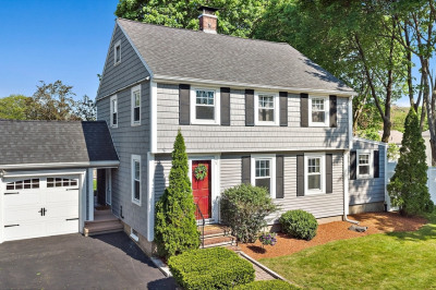 22 Brook St