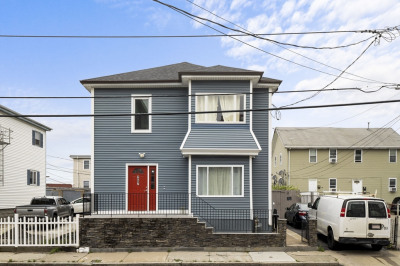 267 Quequechan St 1