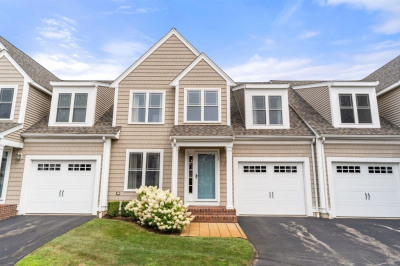 33 Barker Square Dr #33 1