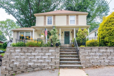 28 East Riverside Drive 1