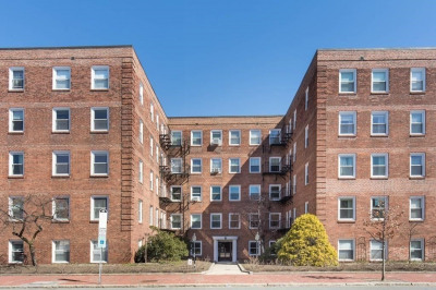 395 Broadway #L1B 1