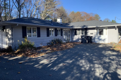 14 Eisenhower Rd 1